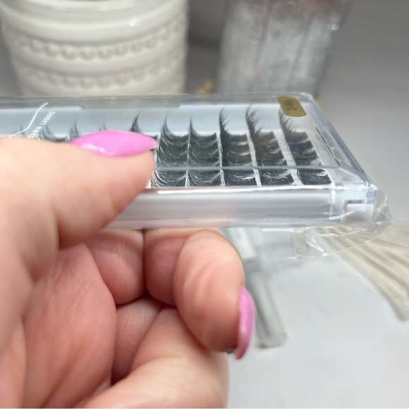 DIY Cluster Lash Kit A Dawn Lashes - Picture 3 of 7